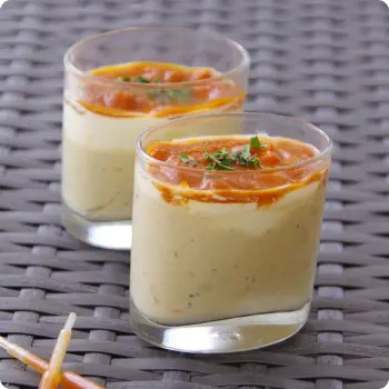 Панна-котта с пармезаном и томатной икрой - 10 шт.